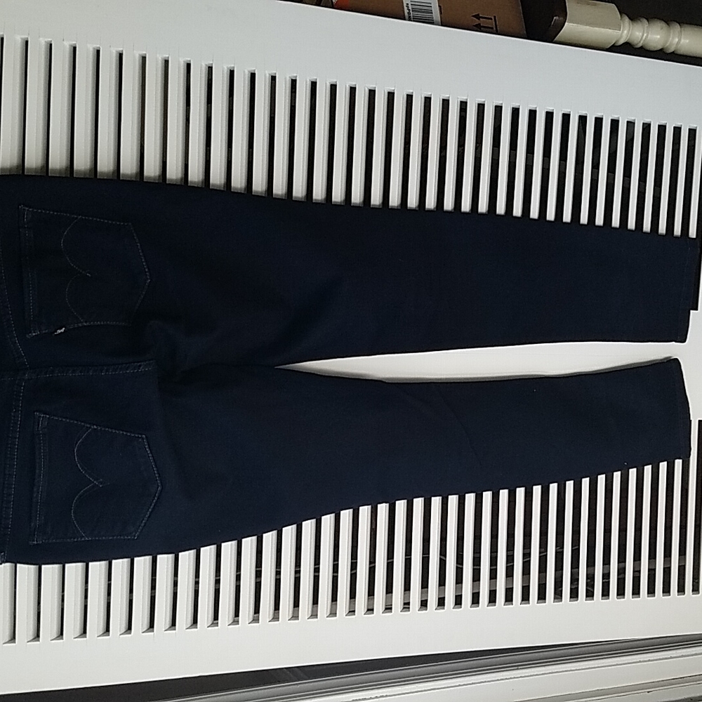 Jeans - Picture 7 of 7